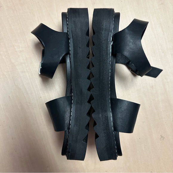 Madden Girl Sandals - Picture 6 of 9